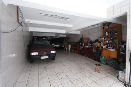 Casa à venda com 200m², 3 quartos e 8 vagasGaragem
