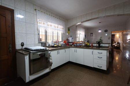 Casa à venda com 200m², 3 quartos e 8 vagasCozinha