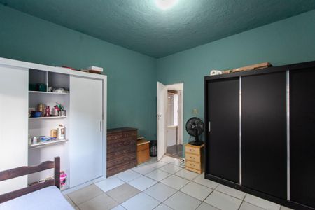 Casa à venda com 102m², 2 quartos e 2 vagas Casa à venda com 102m², 2 quartos e 2 vagasQuarto 2