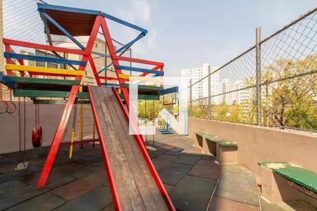 Apartamento à venda com 66m², 2 quartos e 1 vaga Apartamento à venda com 66m², 2 quartos e 1 vagaÁrea comum - Playground