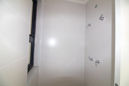 Apartamento à venda com 162m², 3 quartos e 3 vagas Apartamento à venda com 162m², 3 quartos e 3 vagasBanheiro da Suíte 2