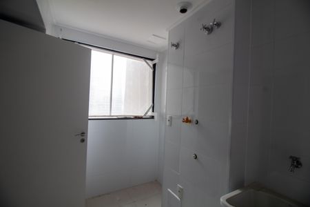 Apartamento à venda com 162m², 3 quartos e 3 vagas Apartamento à venda com 162m², 3 quartos e 3 vagasÁrea de Serviço