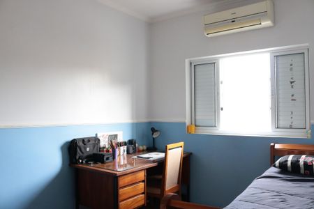 Casa à venda com 158m², 4 quartos e 2 vagasQuarto 1