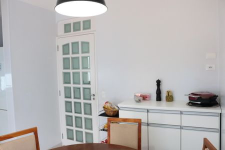 Casa à venda com 158m², 4 quartos e 2 vagasCozinha