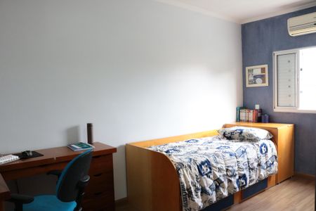 Casa à venda com 158m², 4 quartos e 2 vagasQuarto 2