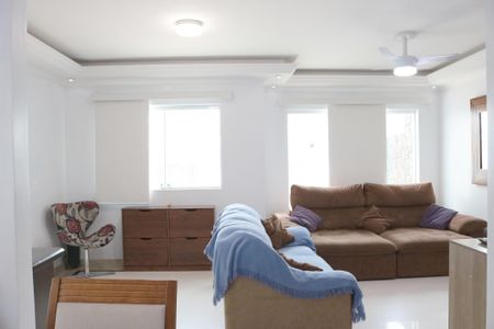 Casa à venda com 158m², 4 quartos e 2 vagasSala de estar