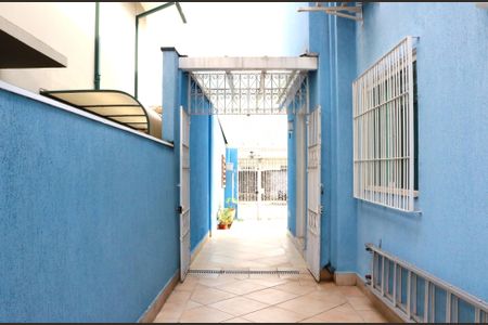 Casa à venda com 158m², 4 quartos e 2 vagasQuintal do corredor lateral