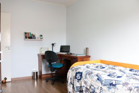 Casa à venda com 158m², 4 quartos e 2 vagasQuarto 2