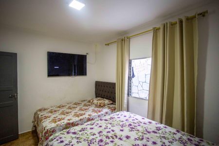 Casa à venda com 175m², 4 quartos e 3 vagasQuarto