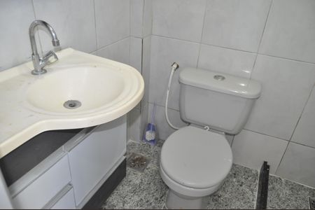 Casa à venda com 120m², 3 quartos e 1 vagaBanheiro