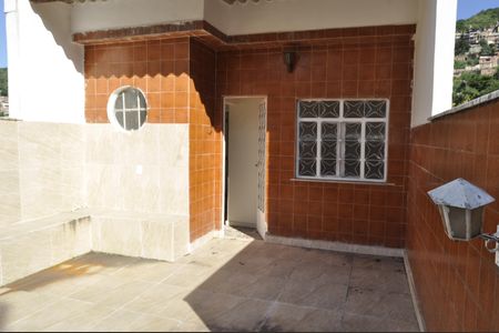 Casa à venda com 120m², 3 quartos e 1 vagaVaranda