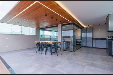 Apartamento à venda com 167m², 3 quartos e 3 vagas