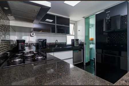 Apartamento à venda com 167m², 3 quartos e 3 vagas