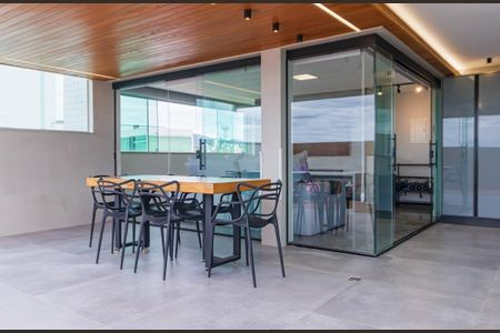 Apartamento à venda com 167m², 3 quartos e 3 vagas