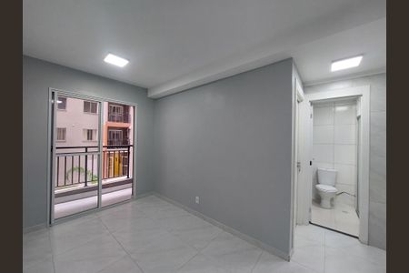 Apartamento à venda com 37m², 2 quartos e sem vaga Apartamento à venda com 37m², 2 quartos e sem vagaSala