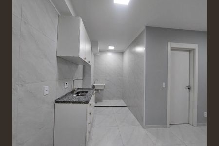 Apartamento à venda com 37m², 2 quartos e sem vaga Apartamento à venda com 37m², 2 quartos e sem vagaCozinha