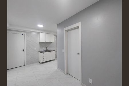 Apartamento à venda com 37m², 2 quartos e sem vaga Apartamento à venda com 37m², 2 quartos e sem vagaSala