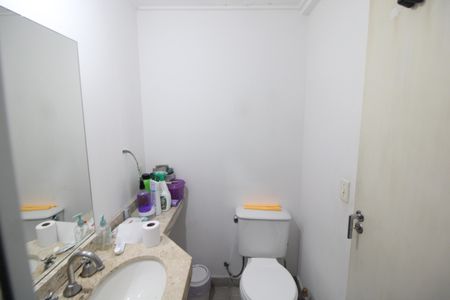 Apartamento à venda com 77m², 3 quartos e 2 vagasBanheiro Suíte 