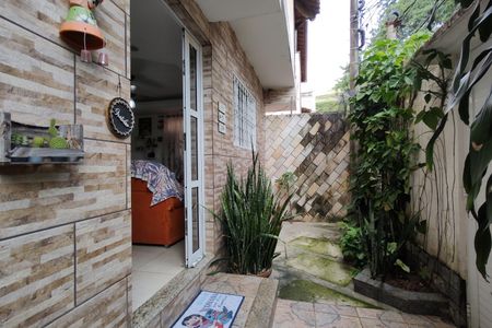 Casa de condomínio para alugar com 500m², 4 quartos e 2 vagas Casa de condomínio para alugar com 500m², 4 quartos e 2 vagasQuintal