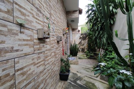 Casa de condomínio para alugar com 500m², 4 quartos e 2 vagas Casa de condomínio para alugar com 500m², 4 quartos e 2 vagasQuintal