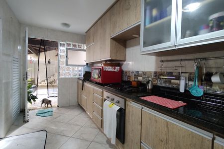 Casa de condomínio para alugar com 500m², 4 quartos e 2 vagas Casa de condomínio para alugar com 500m², 4 quartos e 2 vagasCozinha