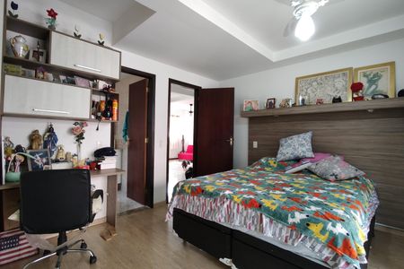 Casa de condomínio para alugar com 500m², 4 quartos e 2 vagas Casa de condomínio para alugar com 500m², 4 quartos e 2 vagasQuarto 2 - Suíte