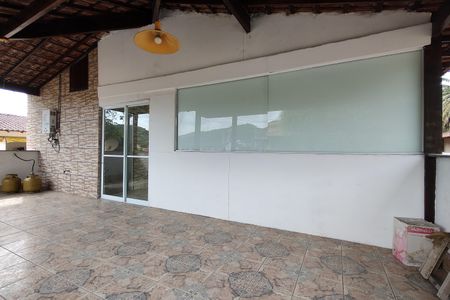 Casa de condomínio para alugar com 500m², 4 quartos e 2 vagas Casa de condomínio para alugar com 500m², 4 quartos e 2 vagasTerraço