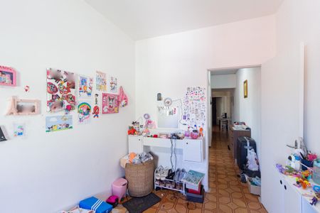 Casa à venda com 171m², 4 quartos e 3 vagas Casa à venda com 171m², 4 quartos e 3 vagasQuarto 2