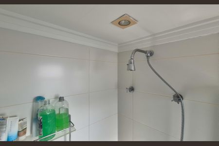 Apartamento à venda com 106m², 3 quartos e 2 vagasBanheiro da suíte