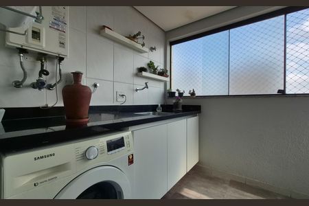 Apartamento à venda com 106m², 3 quartos e 2 vagasLavanderia