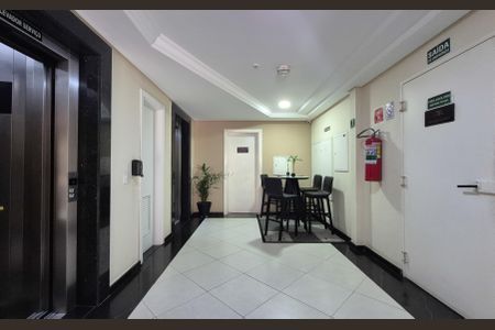 Apartamento à venda com 106m², 3 quartos e 2 vagasHall de entrada