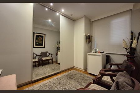 Apartamento à venda com 106m², 3 quartos e 2 vagasQuarto