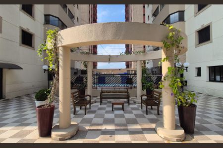 Apartamento à venda com 106m², 3 quartos e 2 vagasArea externa