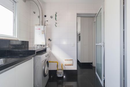Apartamento à venda com 179m², 4 quartos e 3 vagas Apartamento à venda com 179m², 4 quartos e 3 vagasÁrea de Serviço