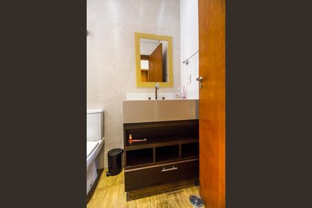 Casa à venda com 425m², 4 quartos e 2 vagasLavabo