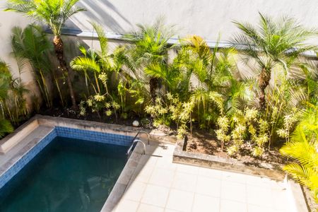 Casa à venda com 425m², 4 quartos e 2 vagasVista da Suíte 4