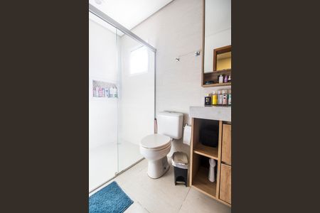 Casa à venda com 425m², 4 quartos e 2 vagasBanheiro da Suíte 2