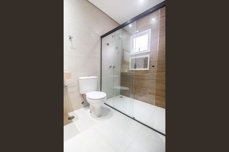 Casa à venda com 425m², 4 quartos e 2 vagasBanheiro da Suíte 3