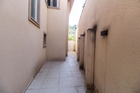 Casa à venda com 425m², 4 quartos e 2 vagasCorredor