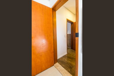 Casa à venda com 425m², 4 quartos e 2 vagasBanheiro da Suíte 2