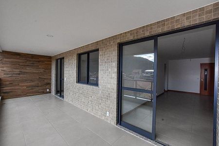 Apartamento à venda com 90m², 2 quartos e 1 vaga