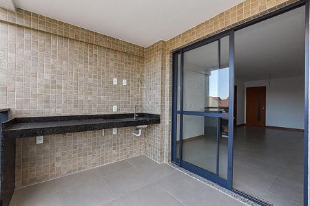 Apartamento à venda com 90m², 2 quartos e 1 vaga