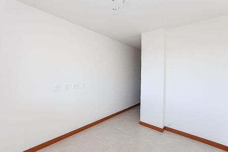 Apartamento à venda com 90m², 2 quartos e 1 vaga
