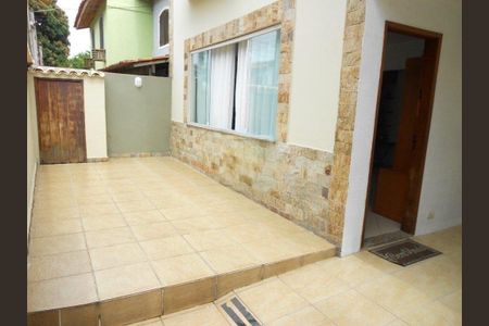 Casa de condomínio à venda com 129m², 3 quartos e 3 vagas