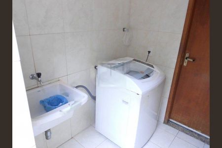 Casa de condomínio à venda com 129m², 3 quartos e 3 vagas