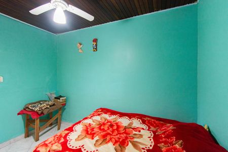 Casa à venda com 330m², 7 quartos e 3 vagas Casa à venda com 330m², 7 quartos e 3 vagasQuarto 2