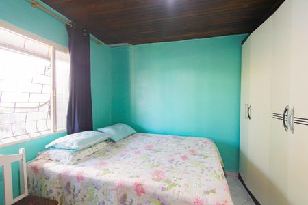 Casa à venda com 330m², 7 quartos e 3 vagas Casa à venda com 330m², 7 quartos e 3 vagasQuarto 1