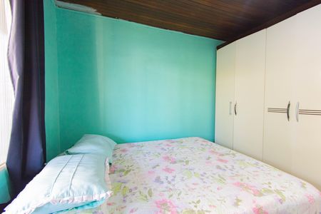 Casa à venda com 330m², 7 quartos e 3 vagas Casa à venda com 330m², 7 quartos e 3 vagasQuarto 1