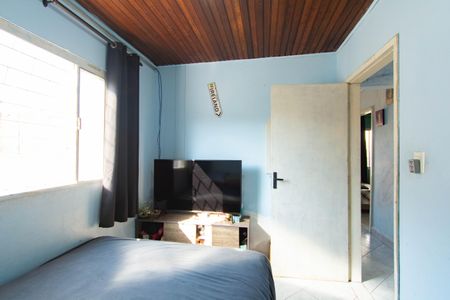 Casa à venda com 330m², 7 quartos e 3 vagas Casa à venda com 330m², 7 quartos e 3 vagasQuarto 3