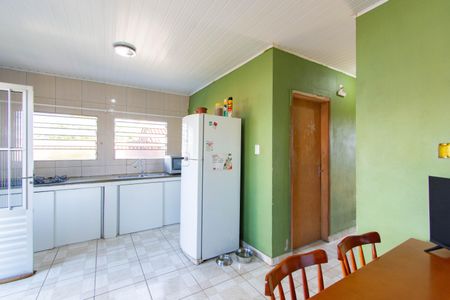 Casa à venda com 330m², 7 quartos e 3 vagas Casa à venda com 330m², 7 quartos e 3 vagasCozinha 2